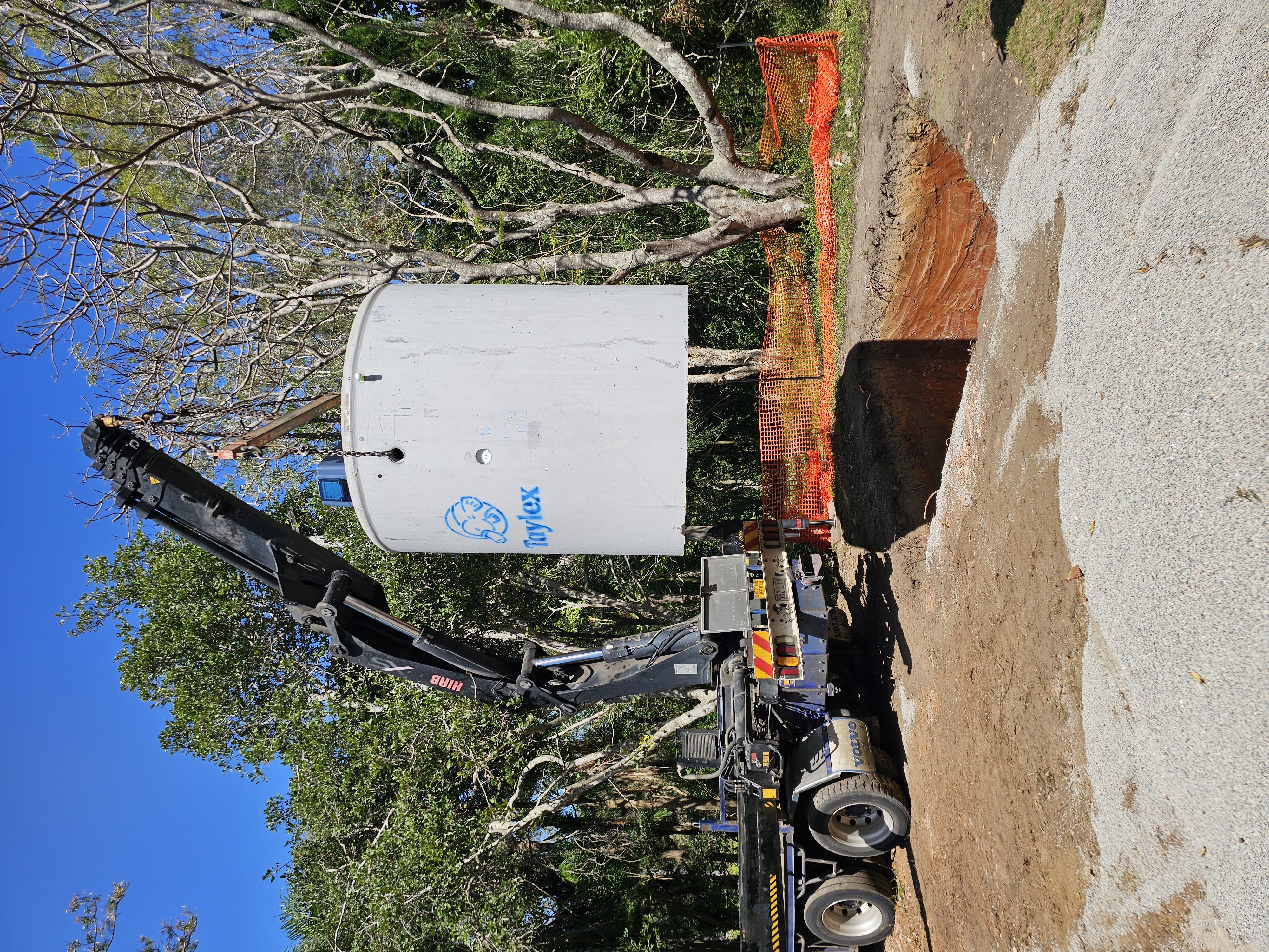 Taylex tank being craned into position